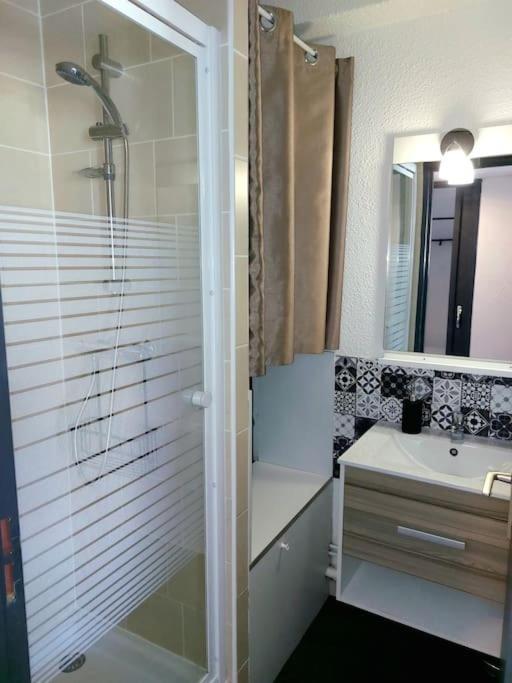 L'Escapade Gruissanaise, Appartement 1 Chambre, Loggia, Climatisation, Wifi Avec Piscines De Mi-Mai A Mi-Septembre Dans Residence Kültér fotó